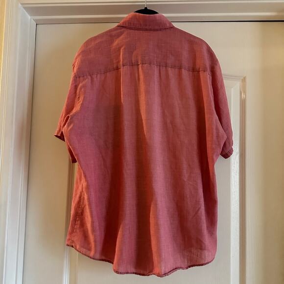 🍷Bread light red button up short sleeve shirt size large - Picture 2 of 4